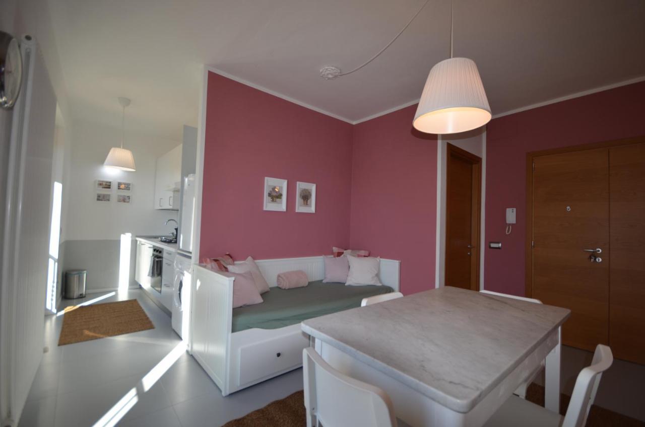 Varennahouse Lory Apt Ngoại thất bức ảnh